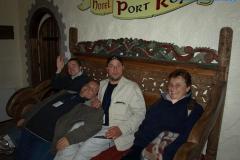image_5245f5939f9fc_fauteuil_geant_hotel_port_royal